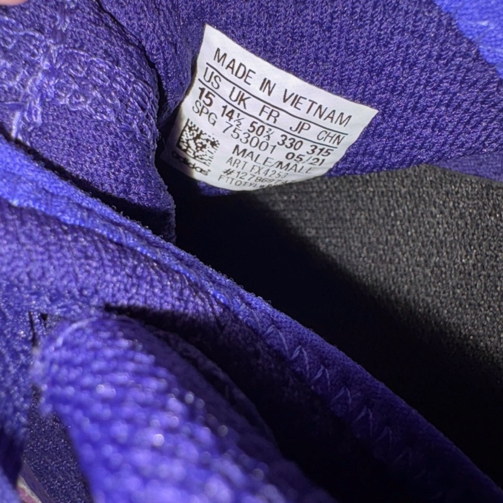 Adidas Football Cleats - Picture 4 of 5